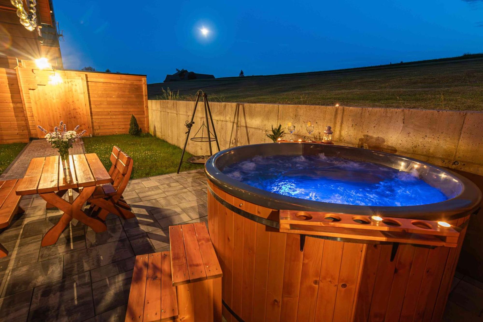 Gorczanski Zakatek - Jacuzzi Chalet